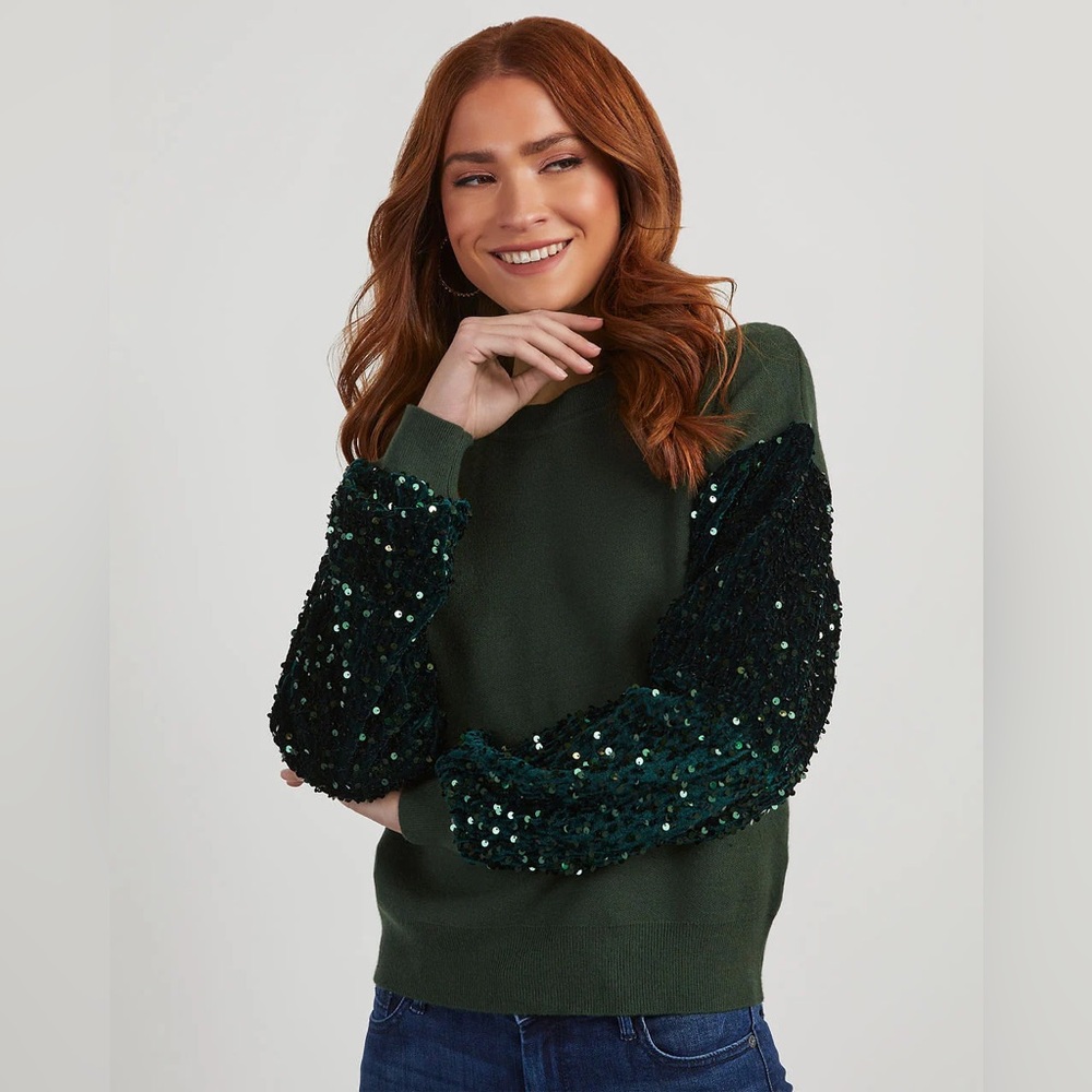 NWOT- VICI Green Sequin Sleeve Sweater